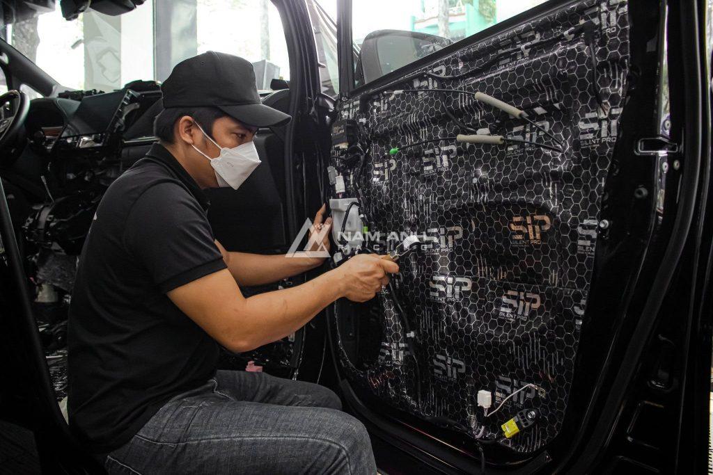 độ chống ồn Kia Carnival