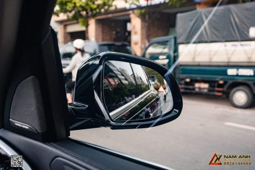 cảnh báo điểm mù cho BMW