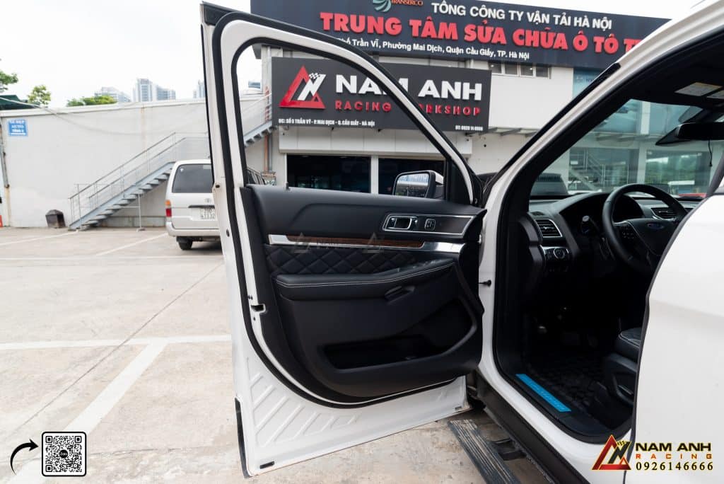 Độ Ghế VIP 4 chỗ hạng thương gia cho Ford Explorer tại Nam Anh Racing