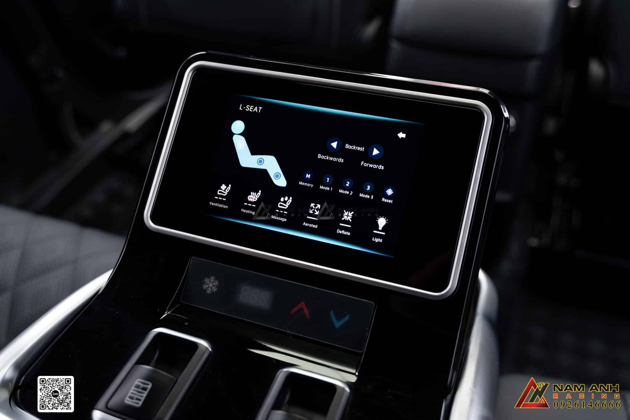 Độ Ghế VIP 4 chỗ hạng thương gia cho Ford Explorer tại Nam Anh Racing