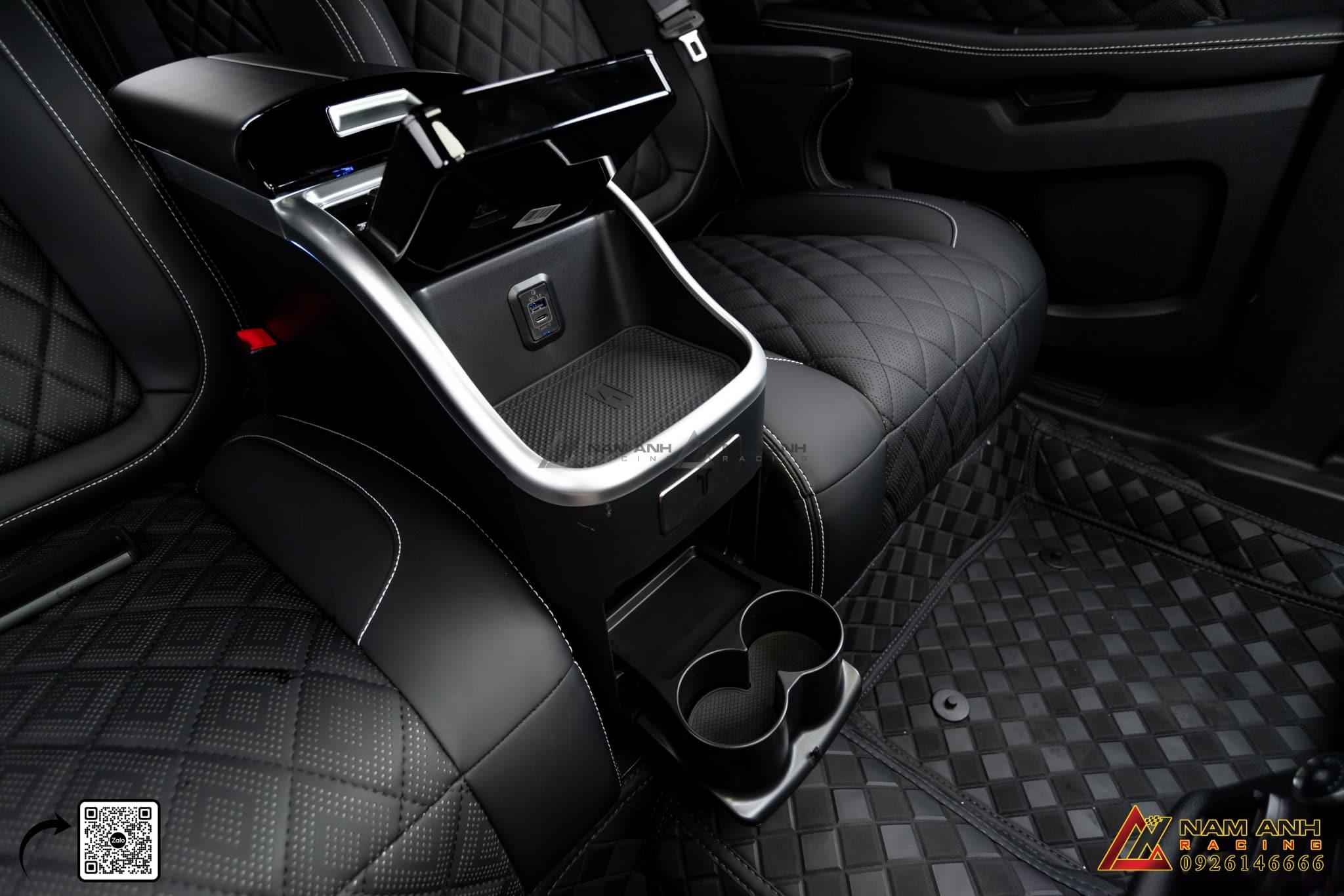 Độ Ghế VIP 4 chỗ hạng thương gia cho Ford Explorer tại Nam Anh Racing