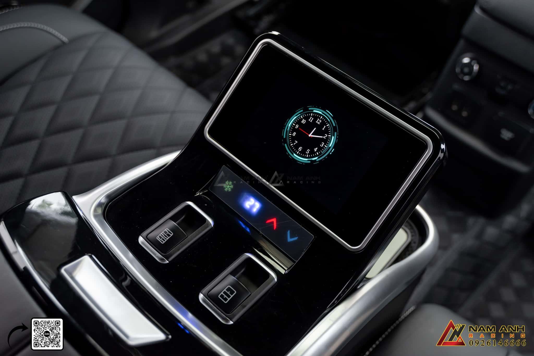 Độ Ghế VIP 4 chỗ hạng thương gia cho Ford Explorer tại Nam Anh Racing