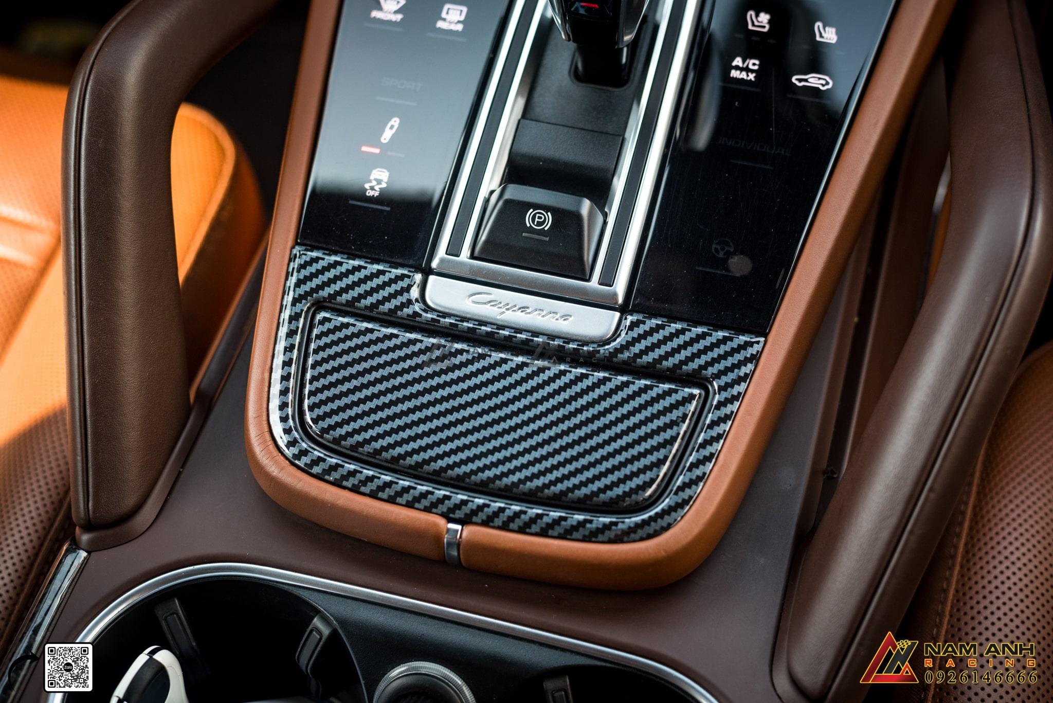 Nâng cấp trims carbon cho Porsche Cayenne 2018-2022