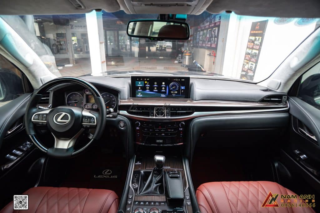 Thay toàn bộ khoang lái Lexus LX570 2009-2015 lên đời 2021