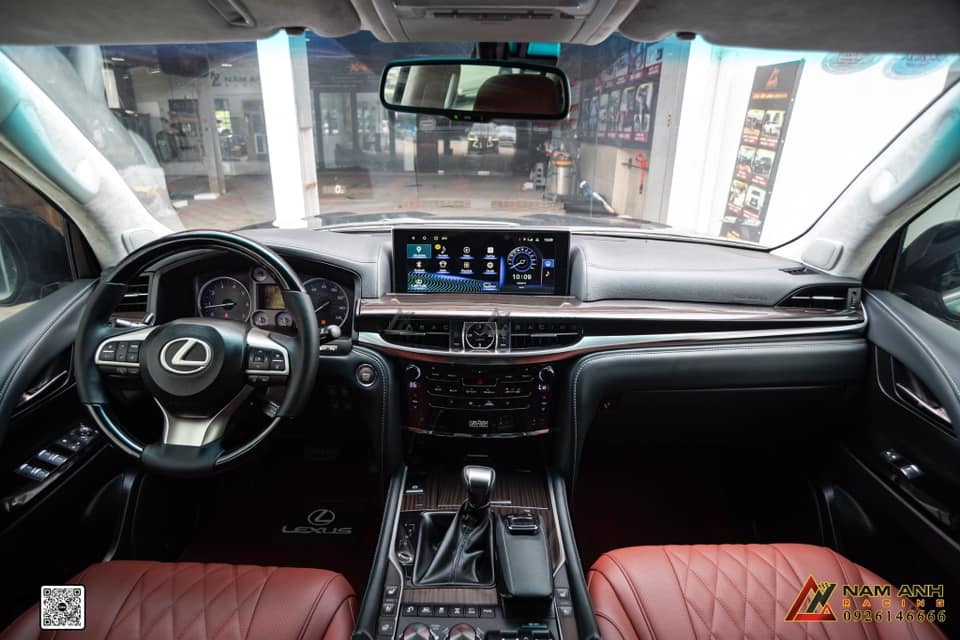 Lexus LX570 Nâng Đời