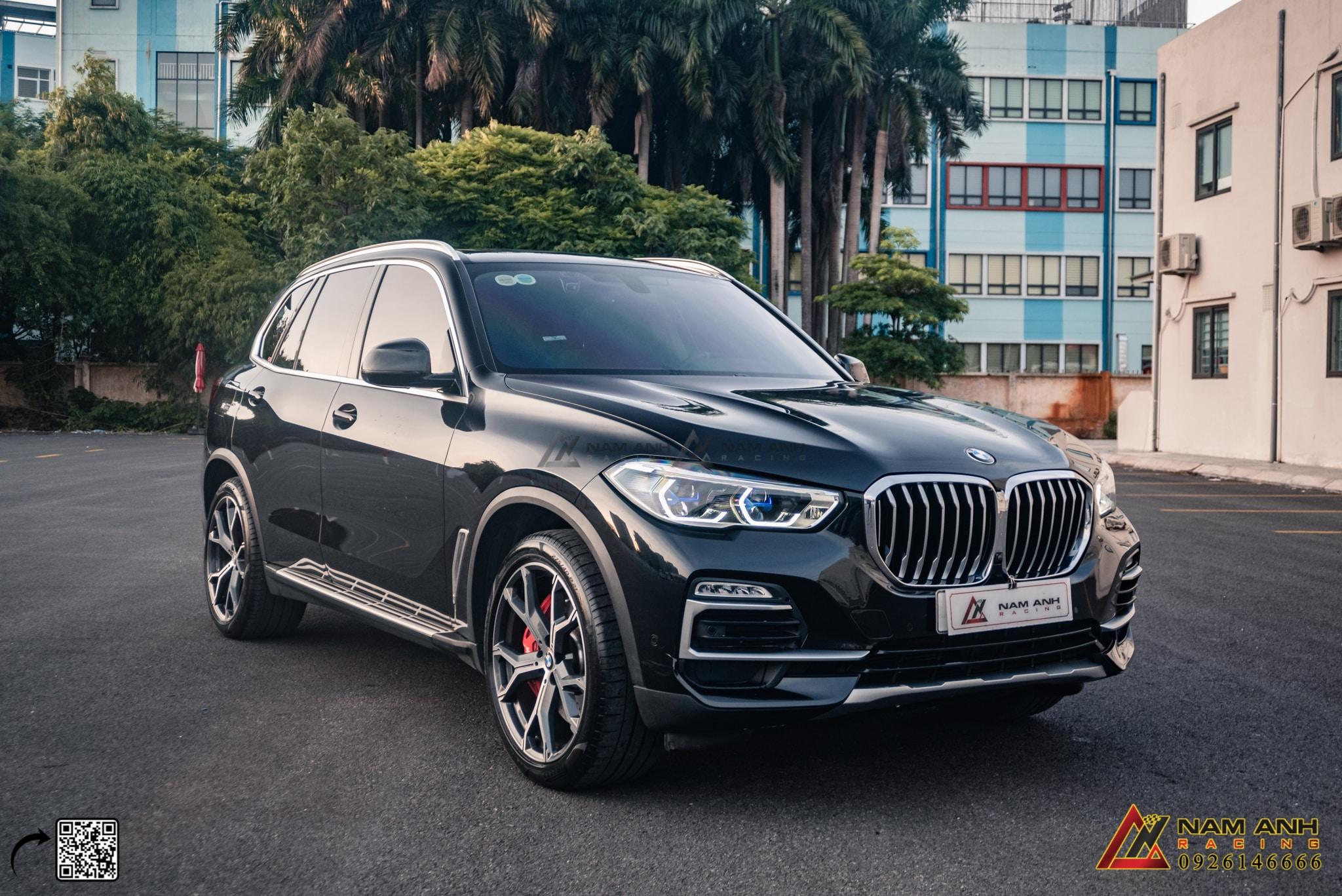 Hệ Thống Cảnh Báo Điểm Mù trên BMW X5 (G05) - Giải Pháp Hàng Đầu Cho An Toàn Đường Đi