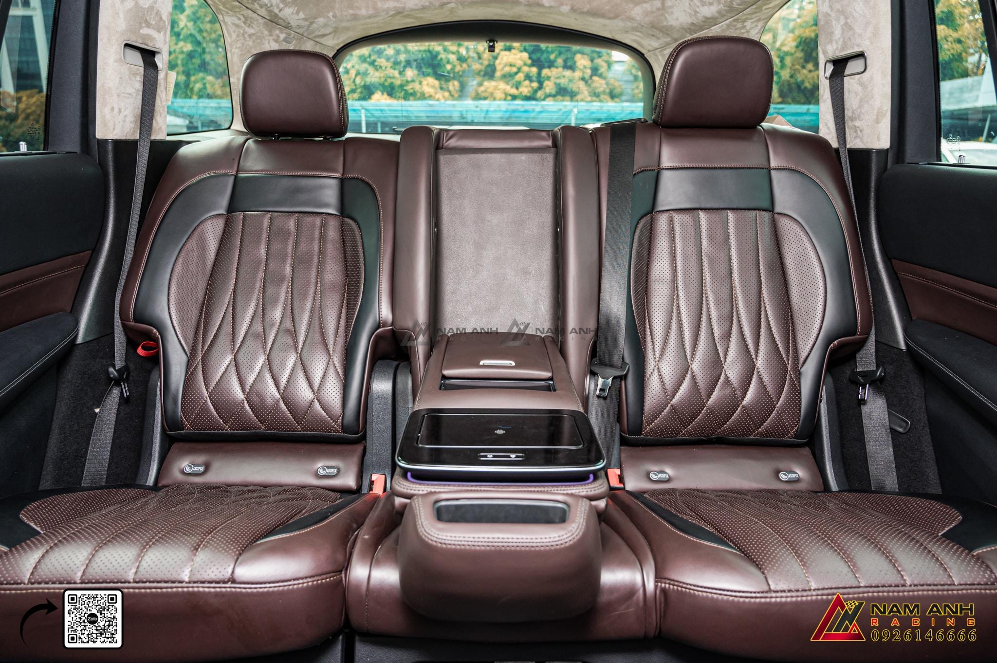 Bệ Tỳ Tay Tablet Cho GLS - Đẳng Cấp Tiện Nghi Cho Hành Khách Sau