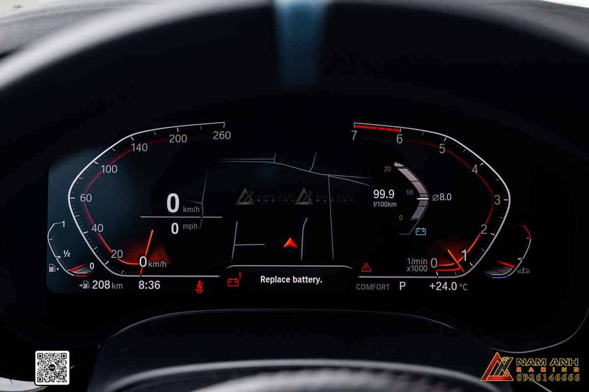 Hệ thống màn hình giải trí iDrive 7