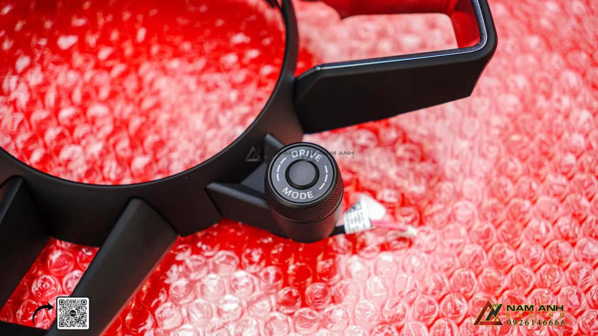 Chế độ Sport Chrono của Porsche Panamera mang đến sự mạnh mẽ và phấn khích trong từng vòng cua