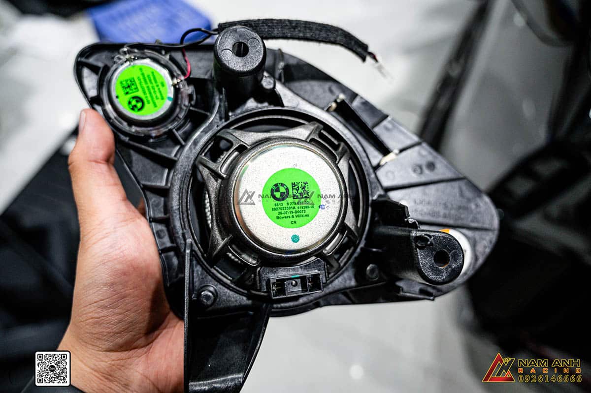 Loa Bower&Wilkins cho BMW