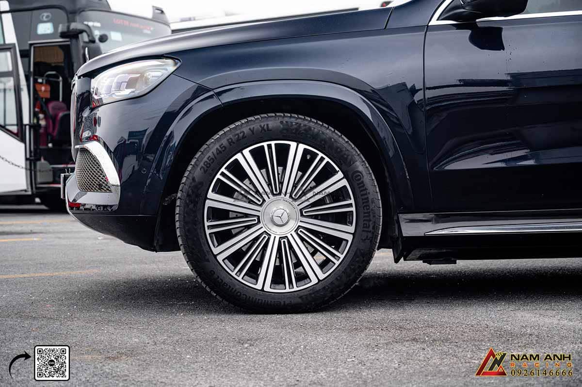 Bộ mâm xe mới với thiết kế đẳng cấp hoàn thiện vẻ ngoài sang trọng và mạnh mẽ cho Mercedes GLS 450
