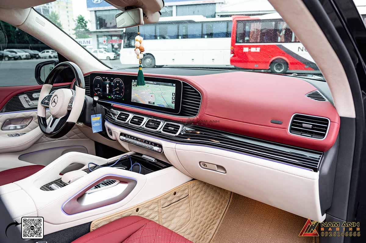 Hệ thống tiện ích giải trí hiện đại được tích hợp trên xe