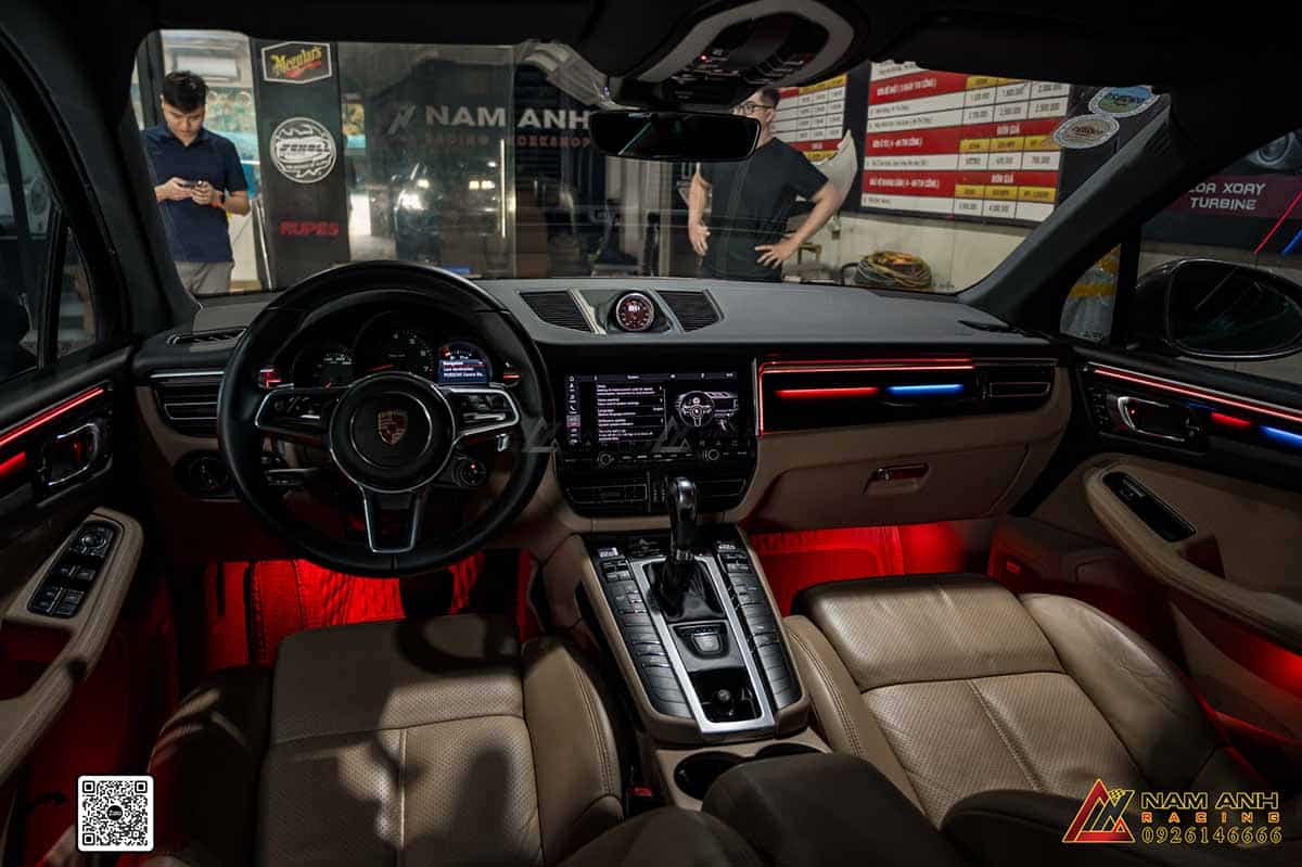 Đèn LED nội thất giúp tăng khả năng quan sát ban đêm, mang lại sự an toàn và tiện nghi tối đa