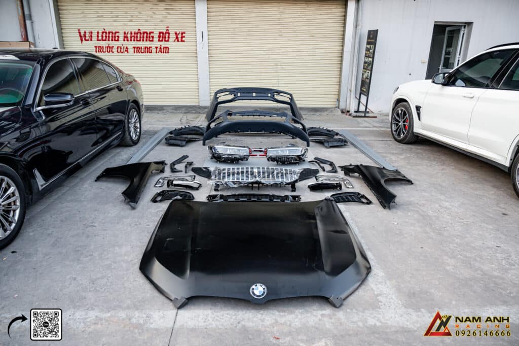 Dù sở hữu những công nghệ tiên tiến vào thời điểm ra mắt, BMW 7-Series 2016 không tránh khỏi sự lỗi thời khi ngành công nghiệp ô tô không ngừng phát triển.