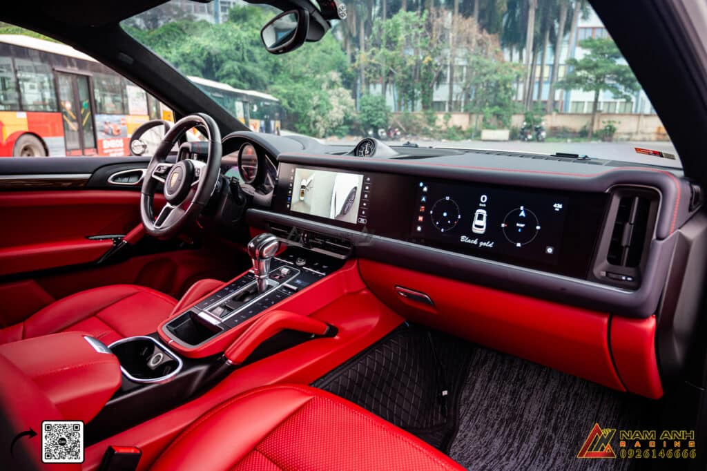 Khi nâng đời Porsche Cayenne 2014 lên 2024 nội thất của phiên bản 2024 là một sự lột xác