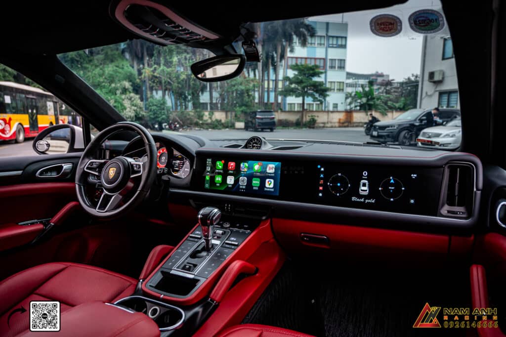 Công nghệ màn hình trung tâm hiện đại