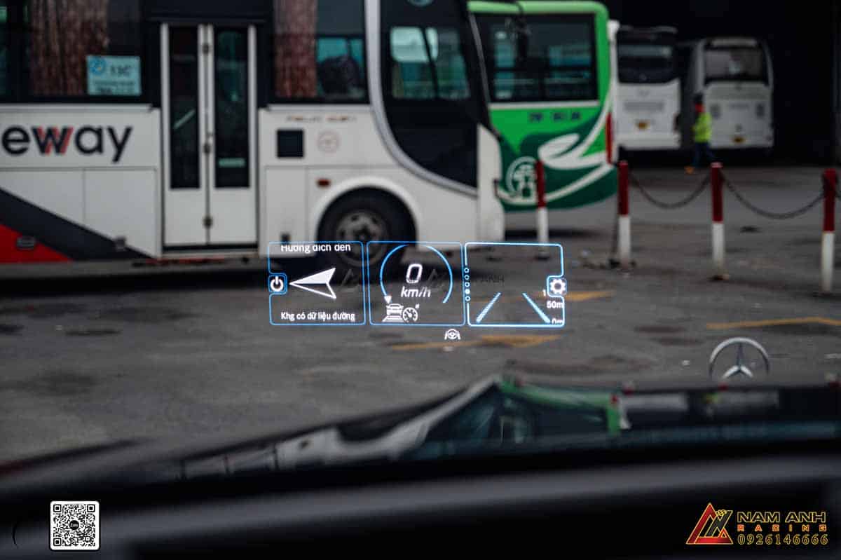 Lắp Đặt HUD - Nâng Cao Trải Nghiệm Lái Xe