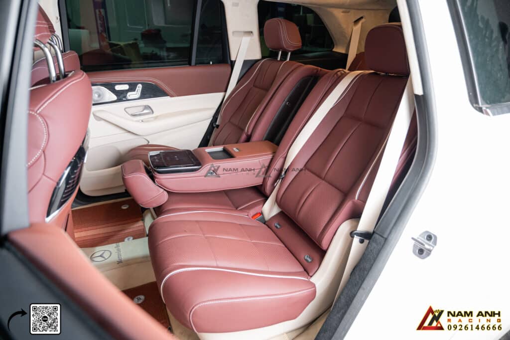 Thiết kế sang trọng với nội thất bọc da style Maybach