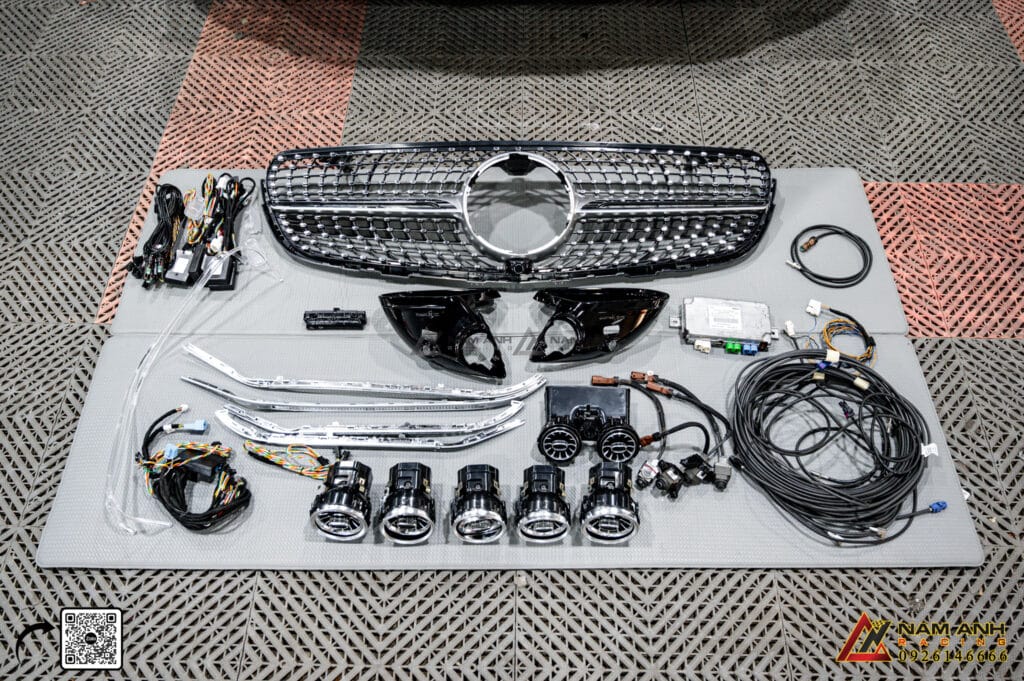 Các thành phần cấu tạo chính của hệ thống Camera 360 chính hãng cho Mercedes GLC 200 2018.