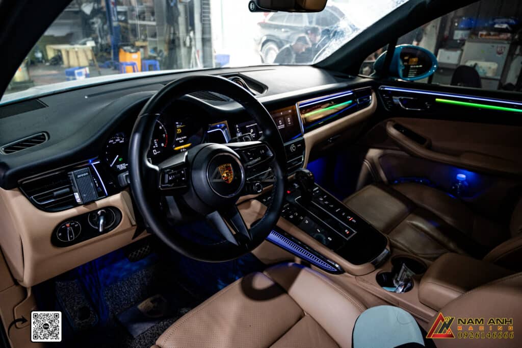 Bộ đèn LED nội thất cho Porsche Macan có đèn led khoang lái