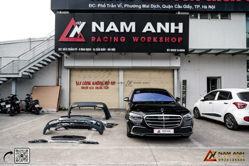 Mâm xe đa chấu của Maybach S680 là điểm nhấn nổi bật