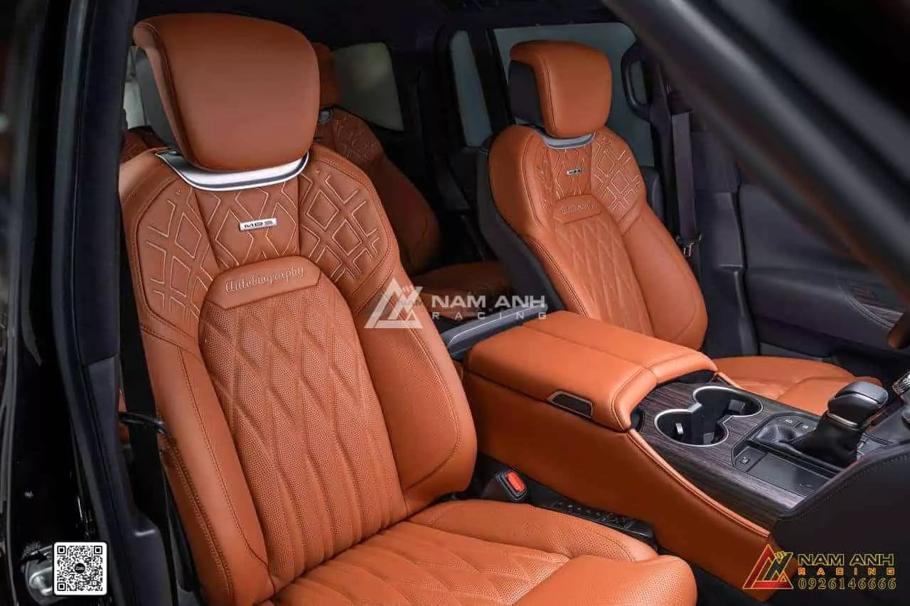 Đường chỉ khâu tinh xảo, Nam Anh Racing cá nhân hóa theo yêu cầu khách hàng