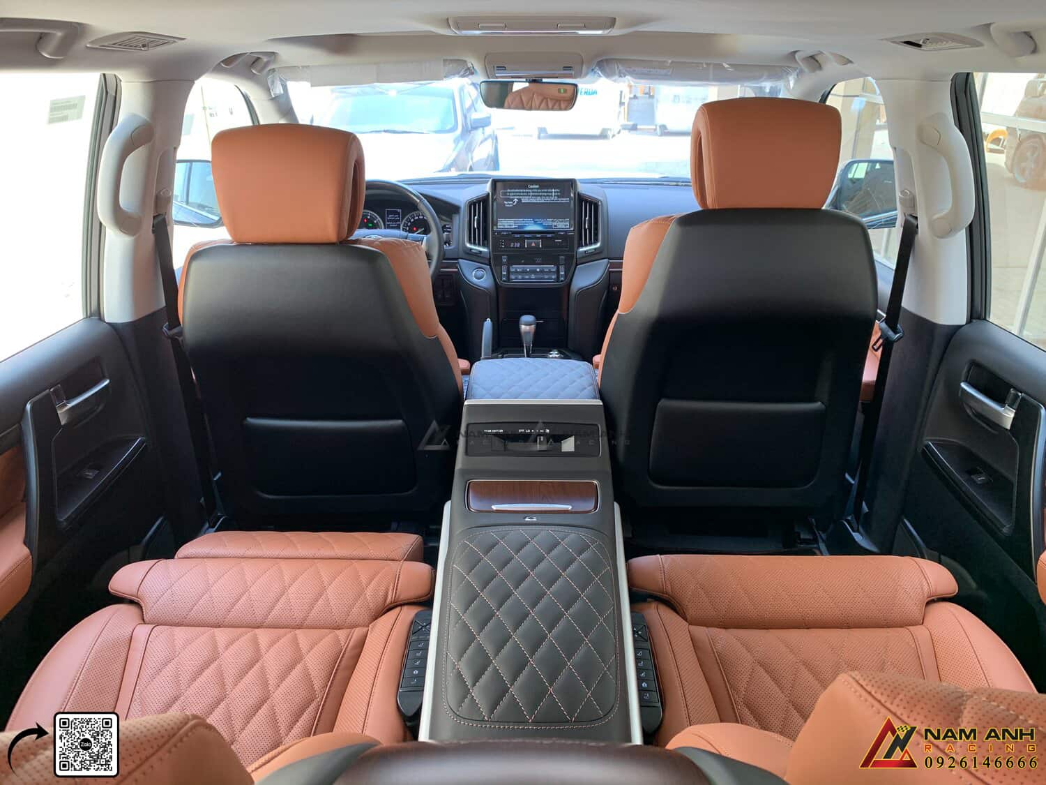 Ghế MBS 4 chỗ sang trọng trên Land Cruiser LC 200