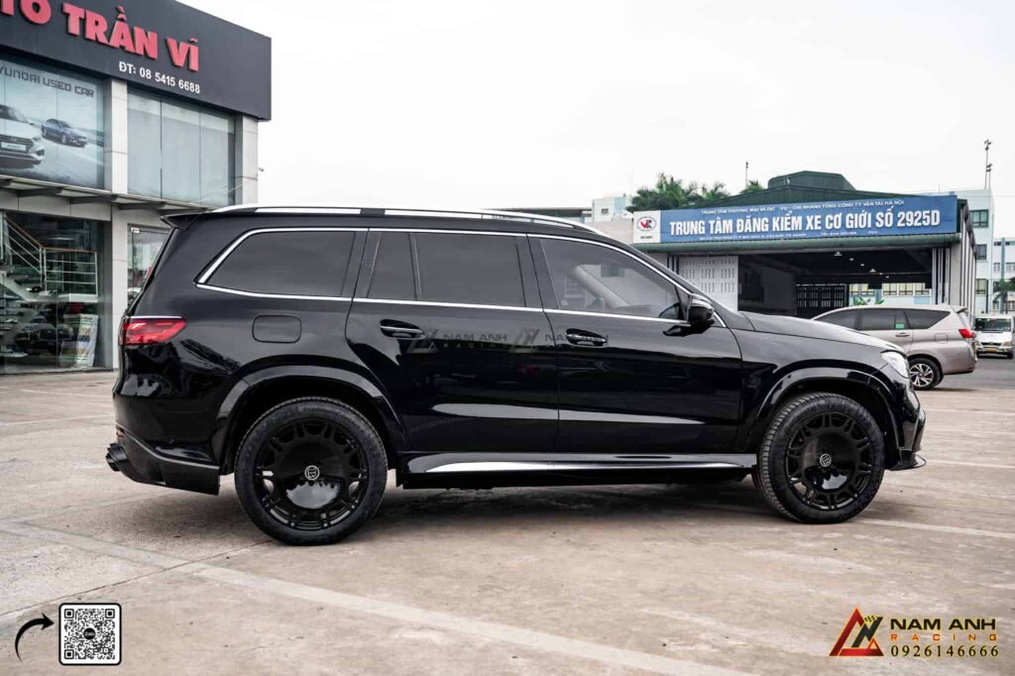 Mercedes GL400 sau khi nâng cấp với diện mạo thể thao mạnh mẽ theo phong cách Brabus