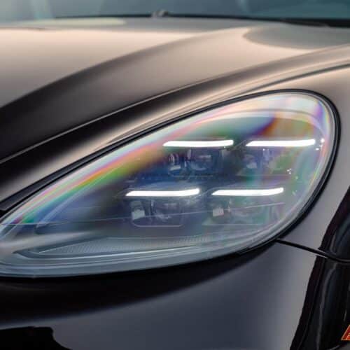 Đèn pha Porsche Caynne sau khi nâng cấp