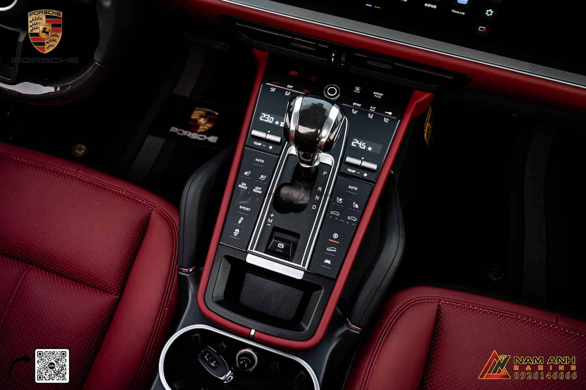 Khoang lái hiện đại – Kết hợp hoàn hảo giữa công nghệ và sự tiện nghi.