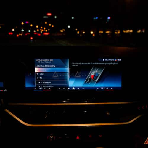 Cách Thức Hoạt Động Của Hệ Thống Cảnh Báo Điểm Mù BMW X5 (G05 LCI)