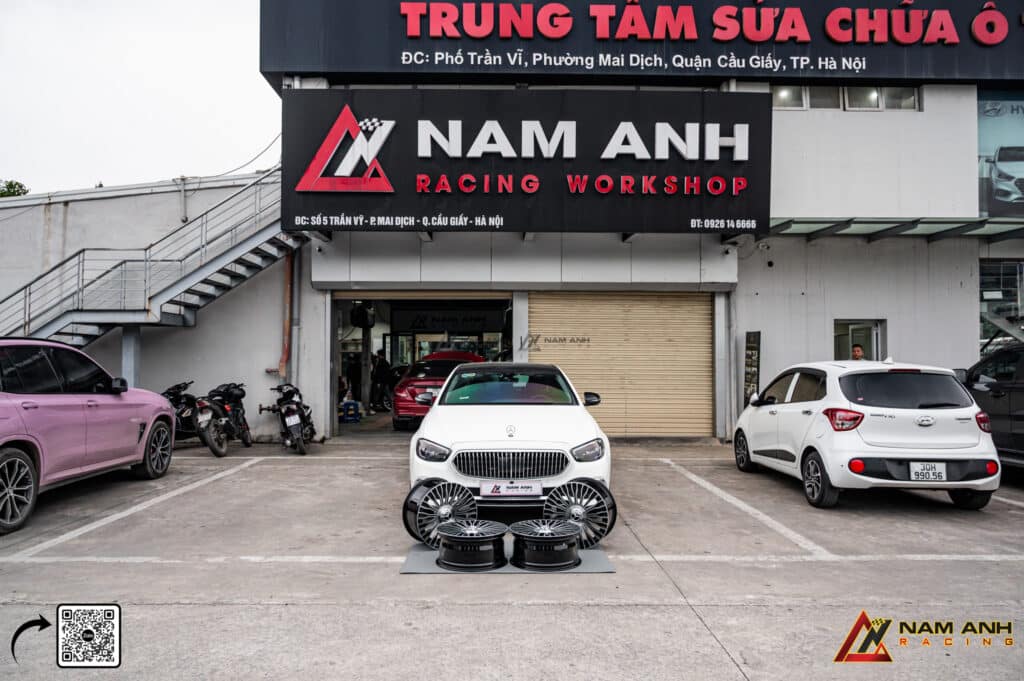 Địa Chỉ Uy Tín Để Nâng Cấp Mâm Mercedes E200 2022 Style Maybach S680 Inch