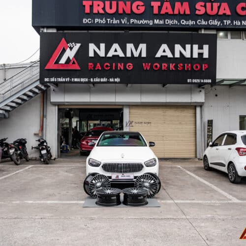 Địa Chỉ Uy Tín Để Mercedes E200 2022 nâng cấp mâm style Maybach S680