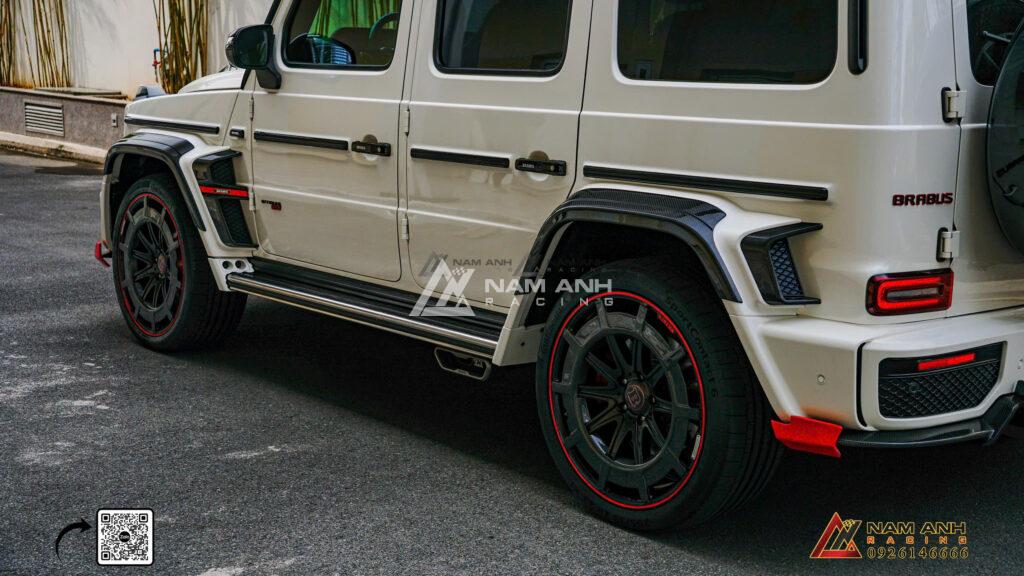 Độ bodykit Brabus 900 Rocket Edition dành cho Mercedes G 63 trải nghiệm lái xe