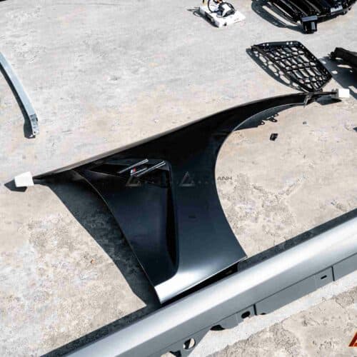 Tạo phong cách mạnh mẽ với Bodykit M3 G80 cho BMW G20 LCI