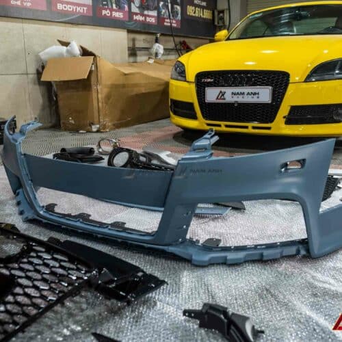 Bodykit RS Audi TT (06-14) mang lại diện mạo mạnh mẽ và đậm chất thể thao.