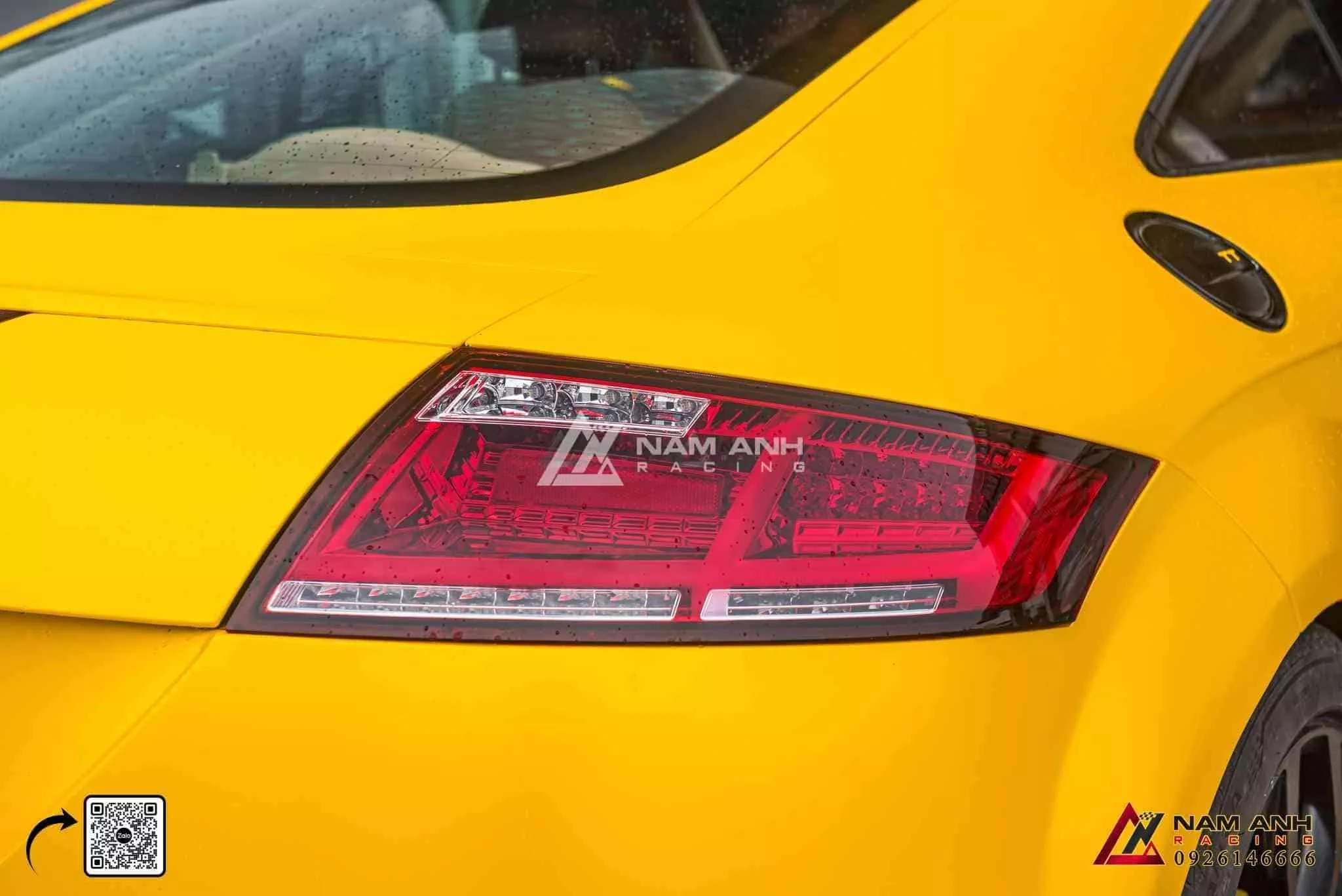 Thiết kế thể thao, phù hợp cho Audi TT (06-14) với Bodykit RS.