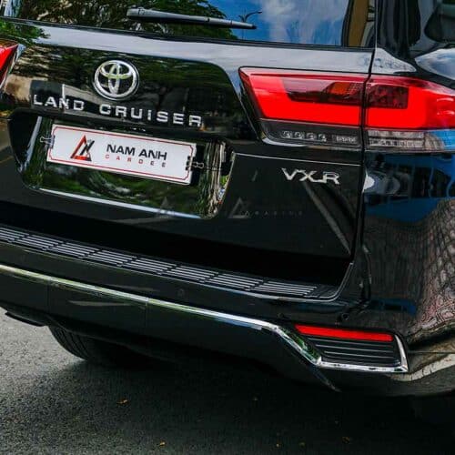 Ốp hông VX.R Toyota Land Cruiser LC 300 tăng vẻ bề thế và mạnh mẽ