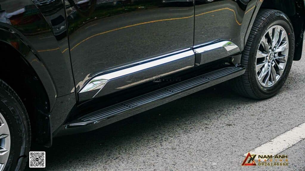 Nâng cấp ngoại thất bệ bước xe Toyota LC300