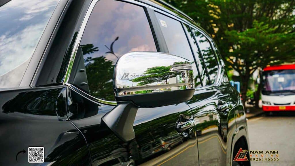 Gương chiếu hậu xe Toyota Land Cruiser