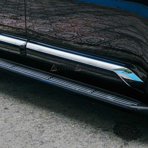 Bệ bước cơ xe Toyota Land Cruiser LC300