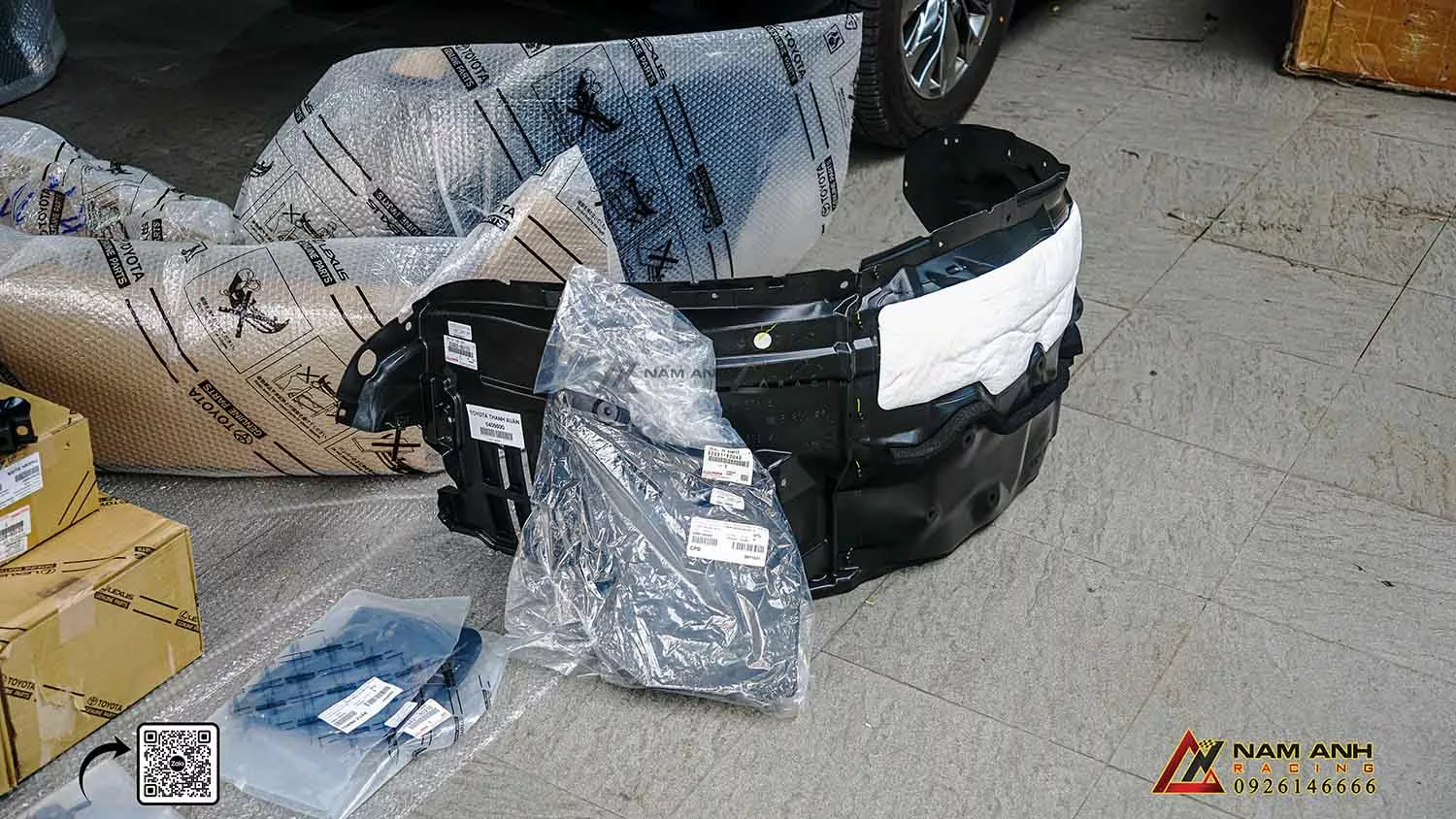 Nâng cấp Toyota Land Cruiser LC 300 với bodykit VX.R thể thao