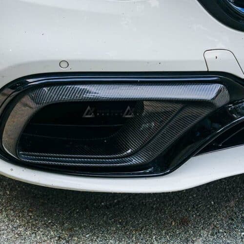 Cản trước của bodykit Brabus