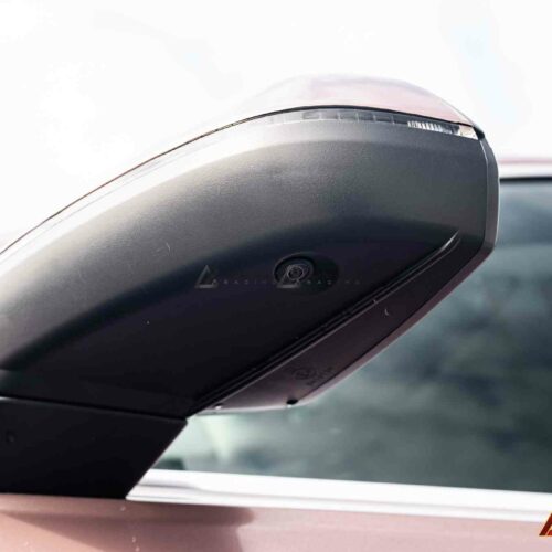 Hệ thống camera 360 Audi Q7 (16-19) giúp phát hiện vật cản nhanh chóng.