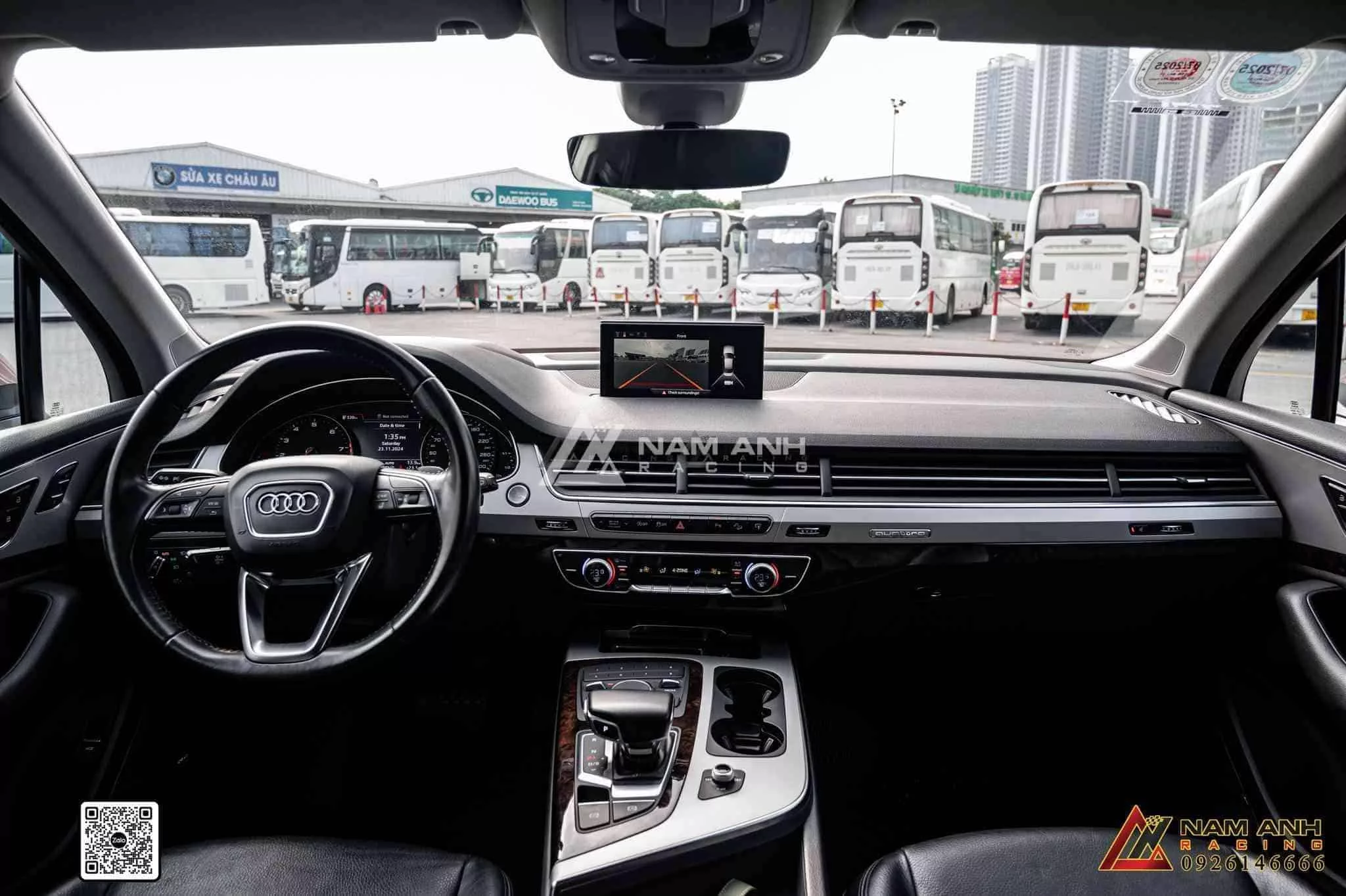 Tính năng camera 360 hỗ trợ lái xe an toàn và hiệu quả hơn trên Audi Q7.