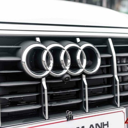 Tăng cường khả năng lái xe an toàn với camera 360 Audi Q7.