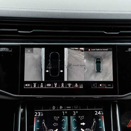 Hệ thống camera 360 Audi Q7 giúp người lái quan sát toàn diện mọi hướng.