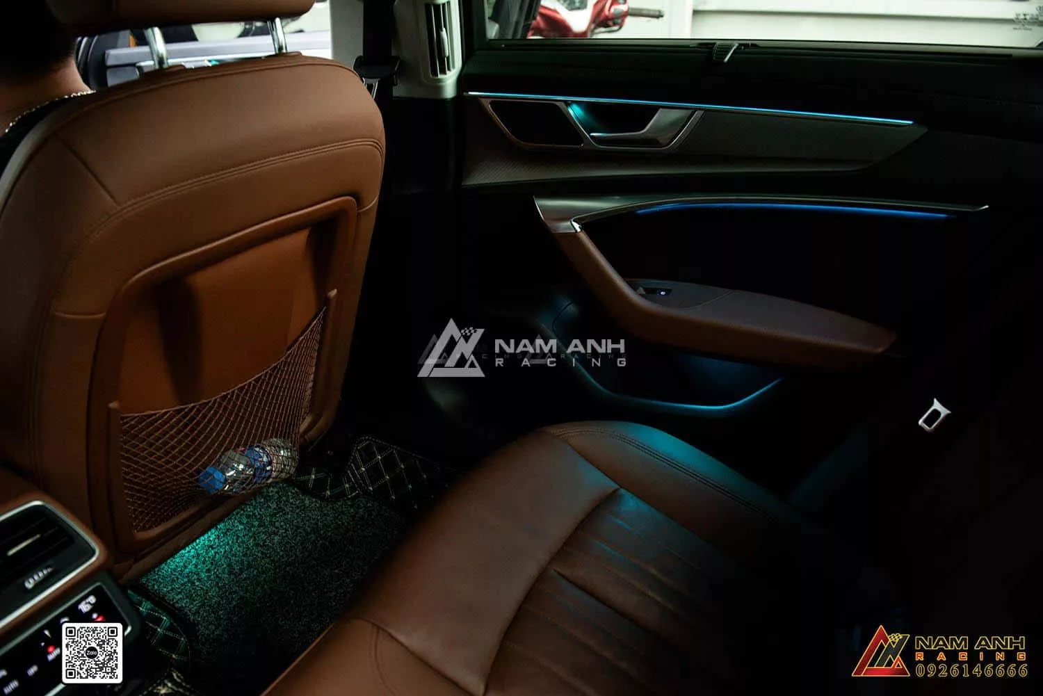 Tạo không gian thư giãn với ánh sáng LED tùy chỉnh cho Audi A6