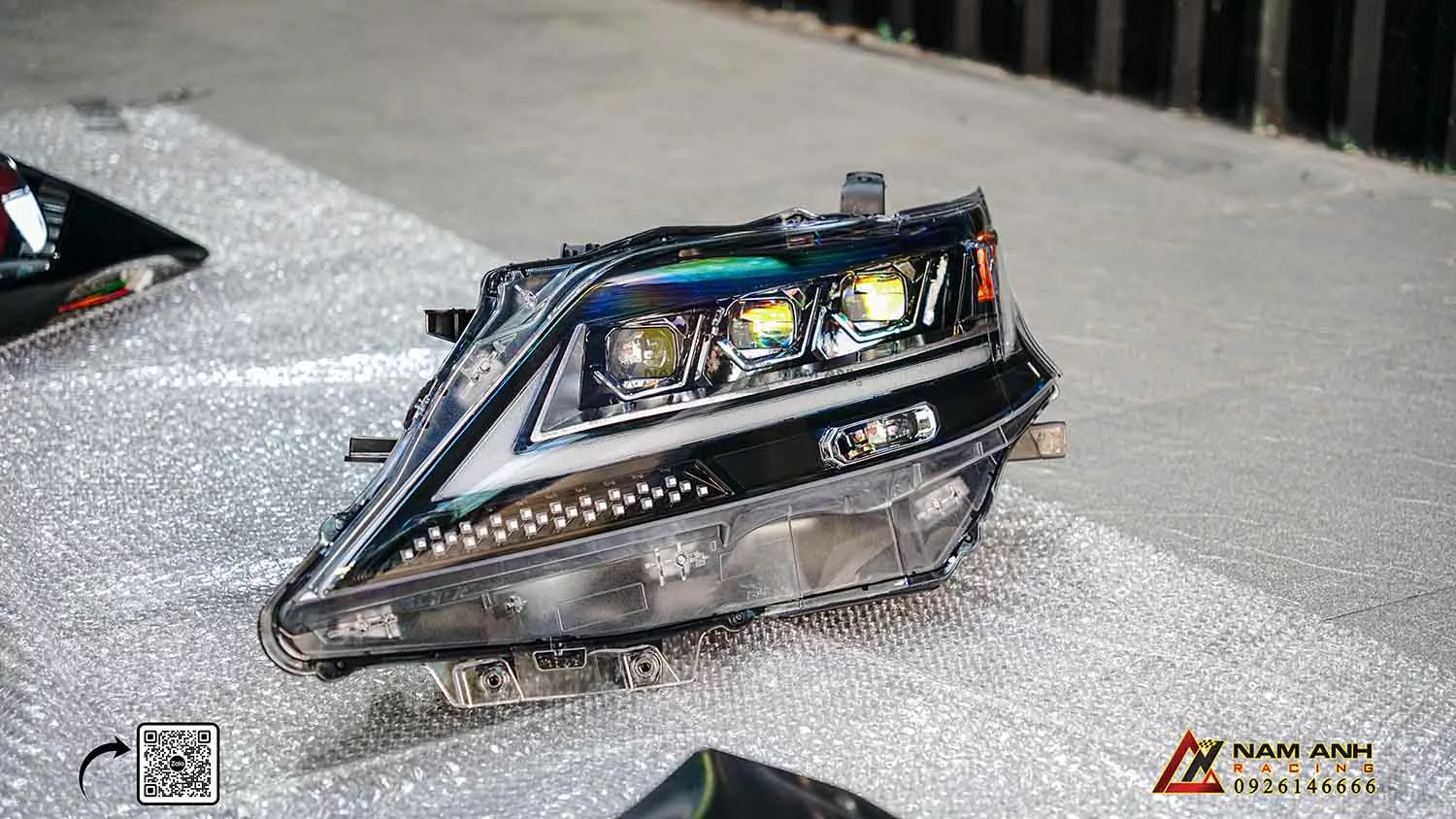 Đèn pha xe lexus RX350