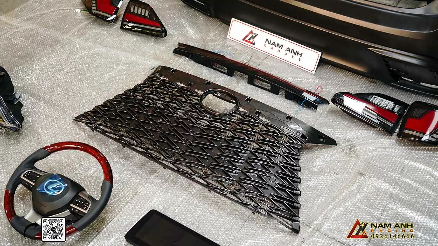 Lưới tản nhiệt xe Lexus RX350